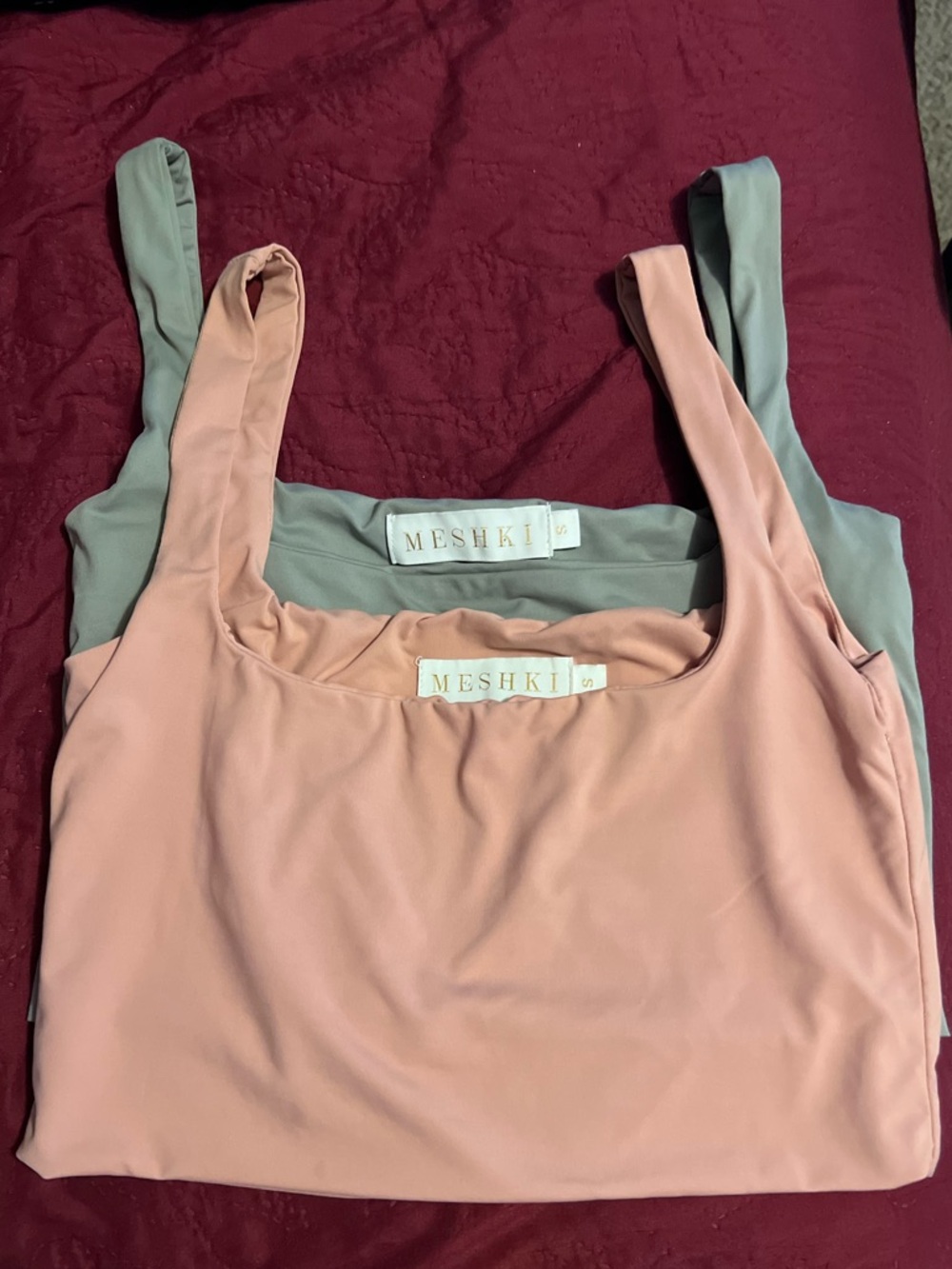 Meshki Bundle of 2 Crop Top Bra Tanks  Neutral Classic Basics Sz Small